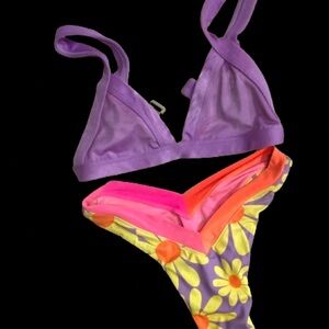 Oneone swimwear bikini set. Xs Kameron top and Jesse (cheeky) bottom.